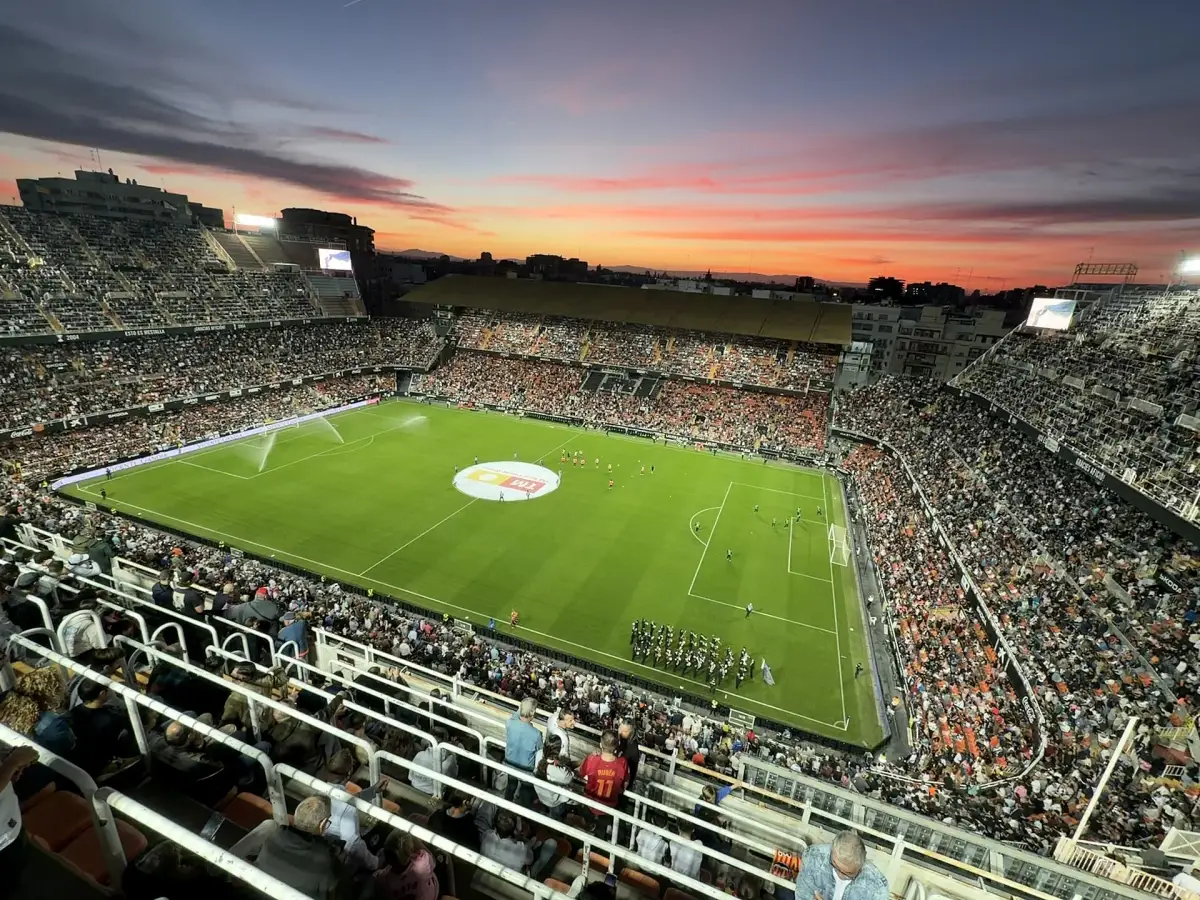 Mestalla, Valencias hemmaarena